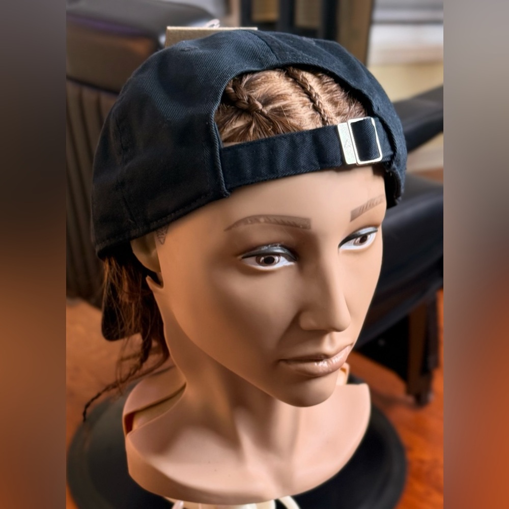 Gorgeous Jordan Flight Cap!!!
Adjustable - Picture 6 of 7
